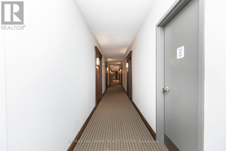 29527057/807-238-besserer-street/sandy-hill/ottawa/ontario/K1N6B1_28