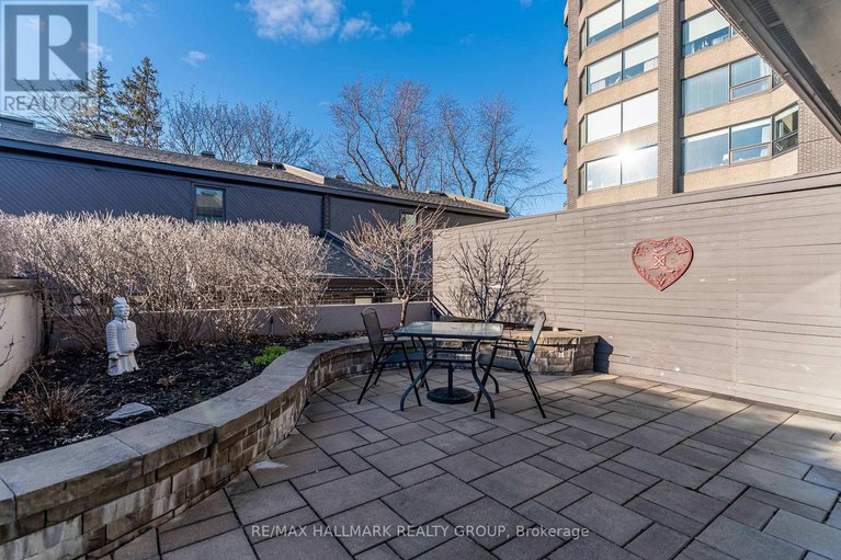 29608054/th2-300-queen-elizabeth-drive/glebe/ottawa/ontario/K1S3M6_34