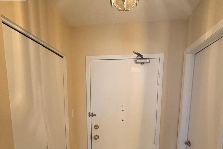 29464236/220-kenyon-street/alexandria/north-glengarry/ontario/K0C1A0_3