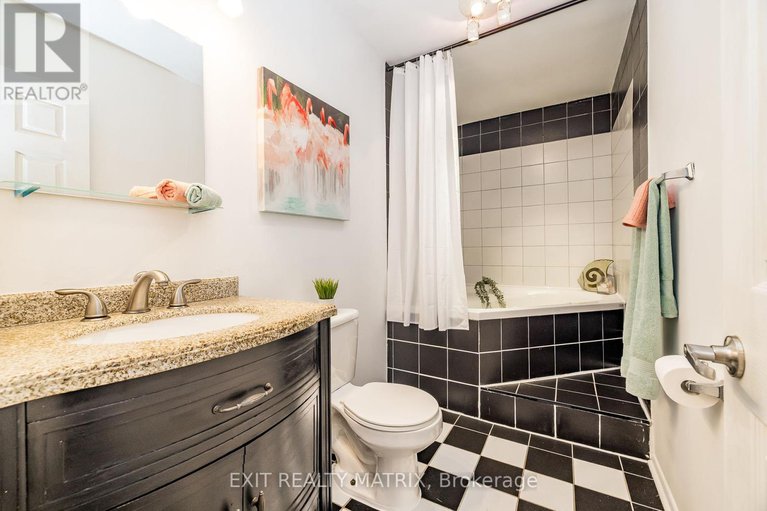 28643711/968-meadowlands-drive/carleton-heights/ottawa/ontario/K2C0K3_20