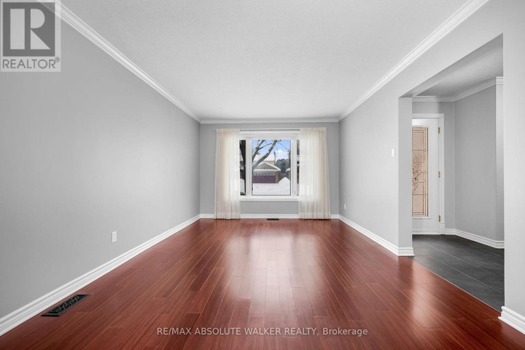 29318478/944-raftsman-lane/convent-glen/ottawa/ontario/K1C2V8_7