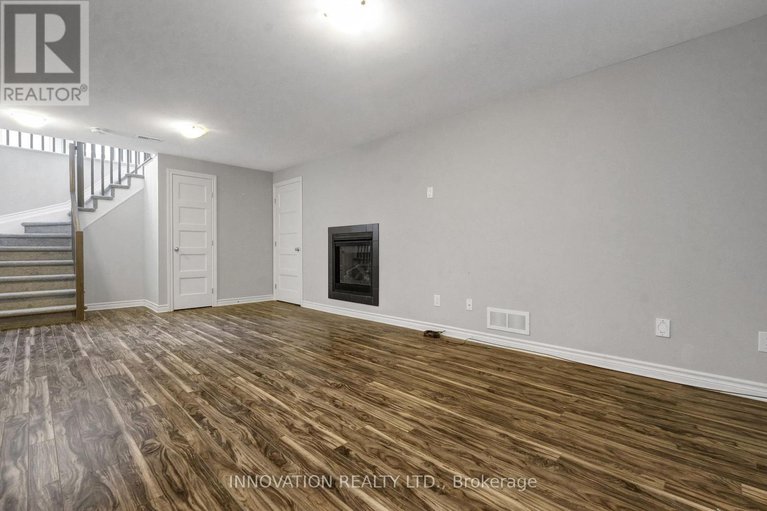 29022817/322-fergus-crescent/cedargrovefraserdale/ottawa/ontario/K2J5S4_46