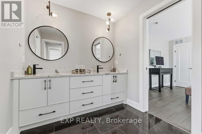 29637007/937-falaise-road/carleton-heights/ottawa/ontario/K2C0M1_28