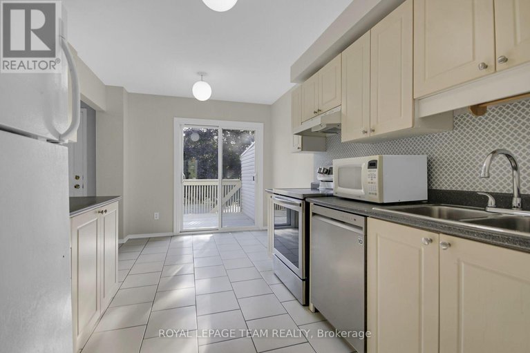 28923084/89-thornbury-crescent/centrepointe/ottawa/ontario/K2G6C4_11
