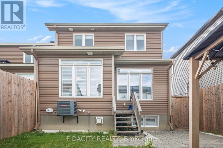 28817834/168-overberg-way/emerald-meadowstrailwest/ottawa/ontario/K2S0V8_31