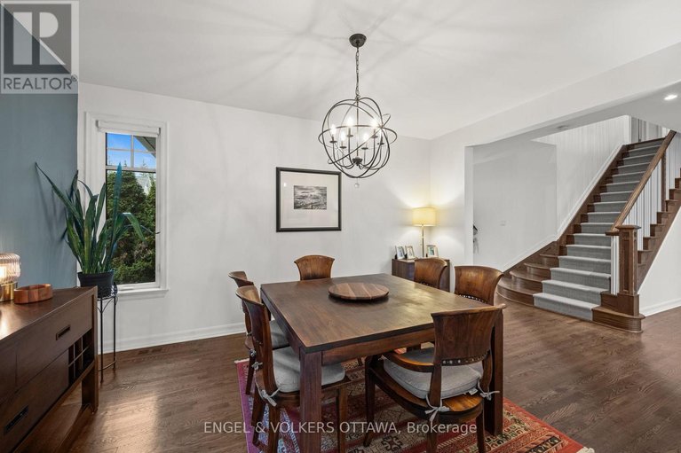 29623867/566-erinwoods-circle/stonebridge/ottawa/ontario/K2J5M8_17