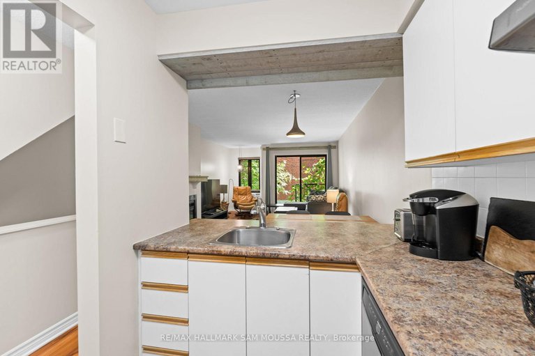 28828871/1178-blasdell-avenue/manor-park/ottawa/ontario/K1K4H5_12