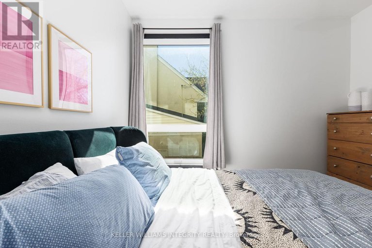 28435777/202-1308-thames-street/carlington/ottawa/ontario/K1Z7N4_17