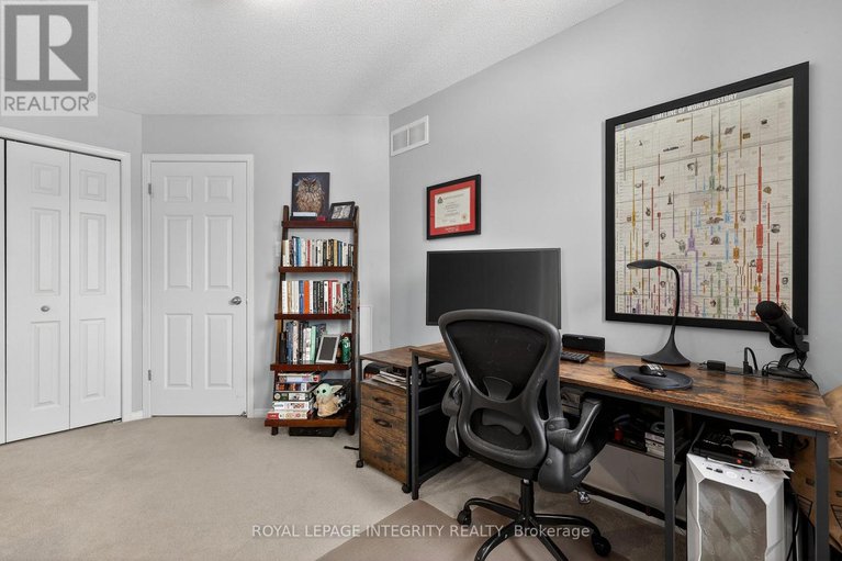 29311527/360-galston-private/mer-bleuebradley-estatesanderson-park/ottawa/ontario/K1W0G3_37