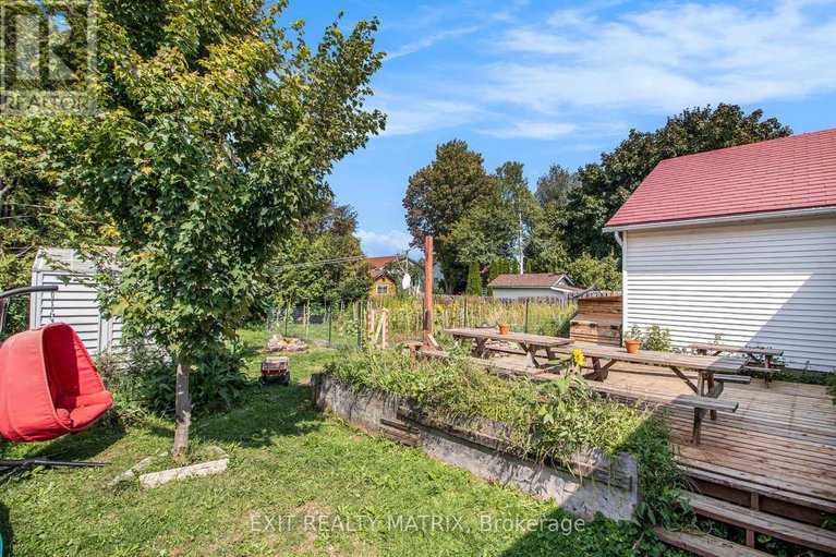 28850458/73-george-street/village-of-russell/russell/ontario/K4R1C2_21