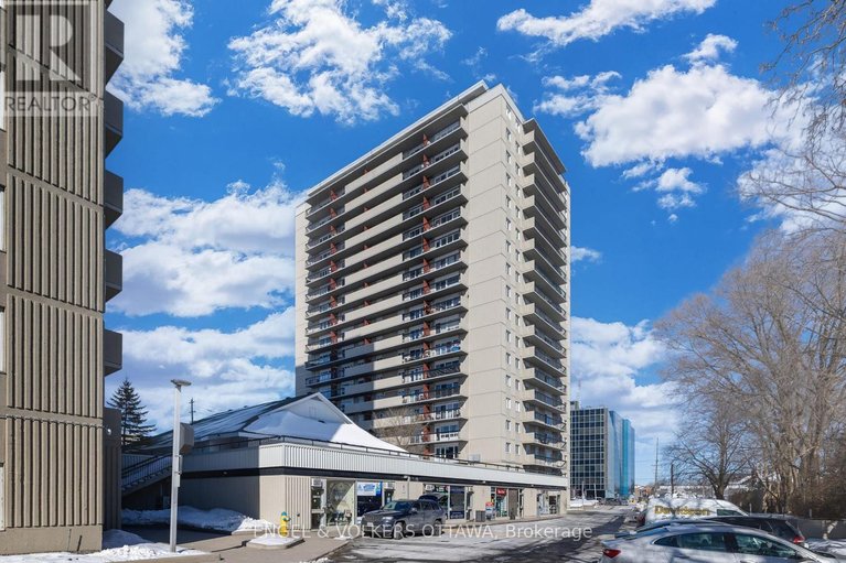 29461286/303-158a-mcarthur-avenue/vanier/ottawa/ontario/K1L7E7_1