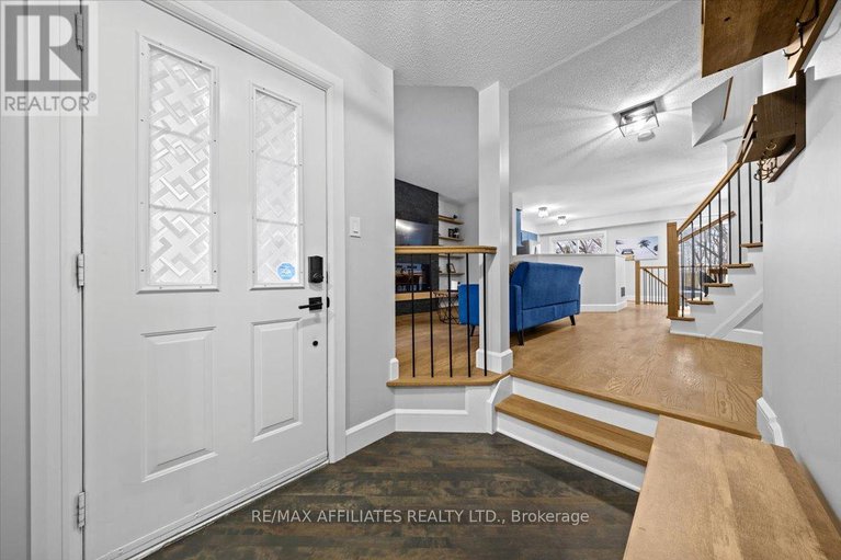 29171226/2065-breezewood-street/springridgeeast-village/ottawa/ontario/K4A4R8_3