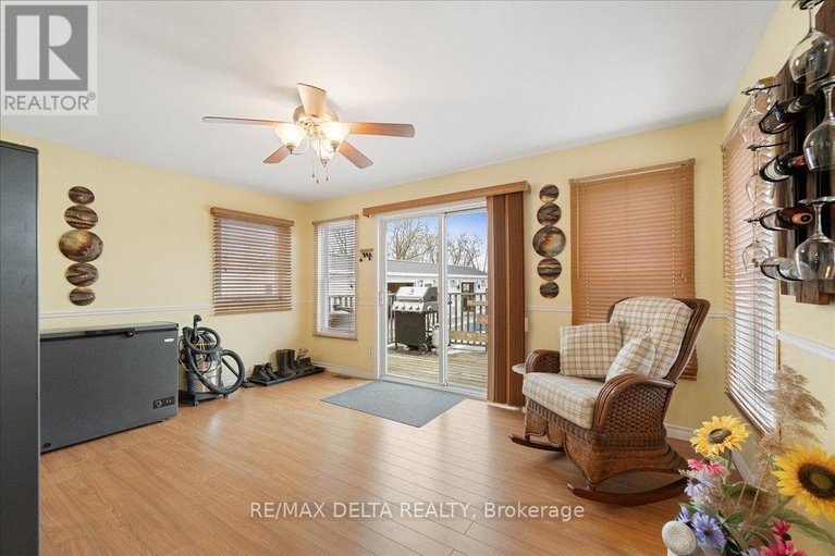 28215127/213-longueuil-street/lorignal/champlain/ontario/K0B1K0_14