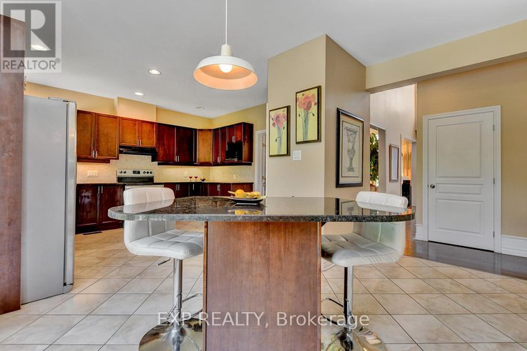 28619248/135-riversedge-crescent/riverside-southgloucester-glen/ottawa/ontario/K1V0Z8_16