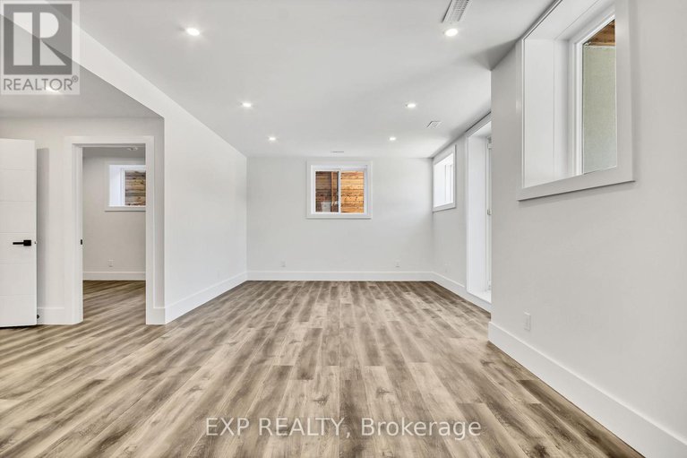 28865874/485-hartleigh-avenue/woodroffe/ottawa/ontario/K2B5J5_32