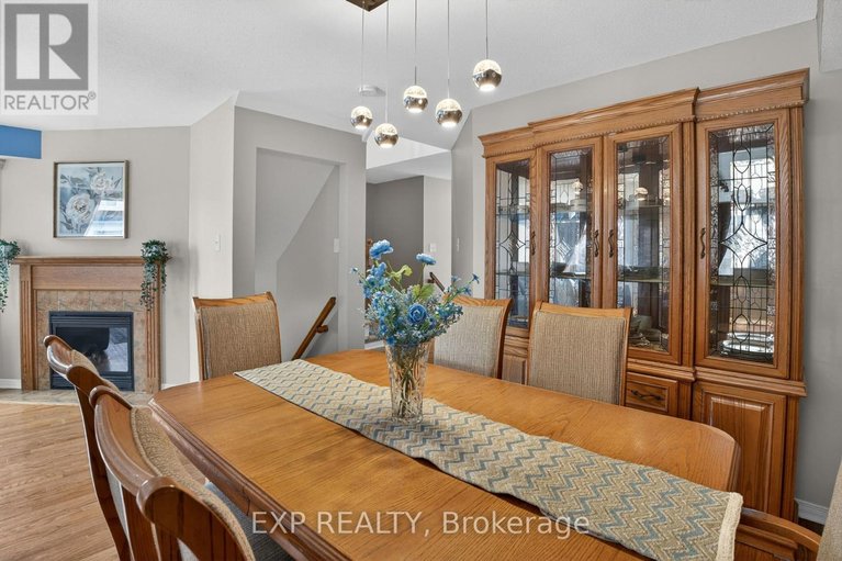 29648103/301-brigitta-street/emerald-meadowstrailwest/ottawa/ontario/K2S0H8_6