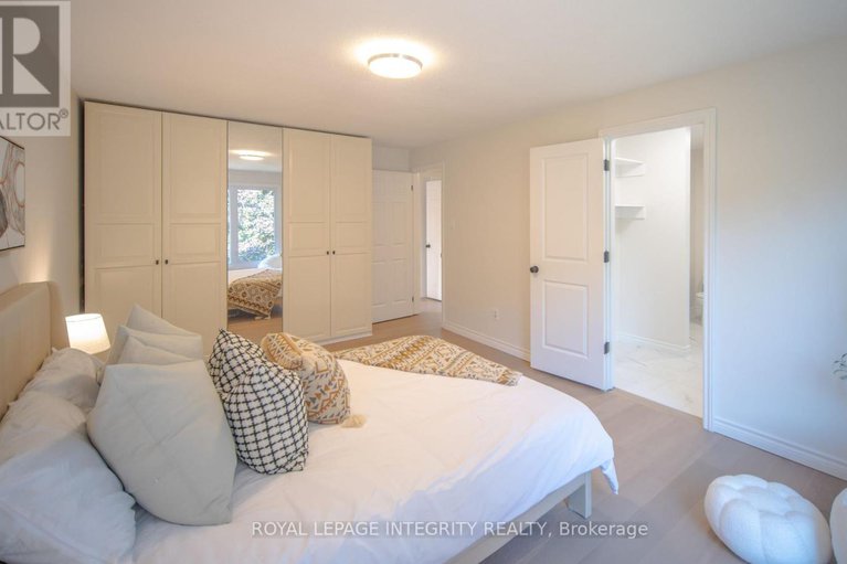 28851706/17-mcclure-crescent/katimavik/ottawa/ontario/K2L2H1_18