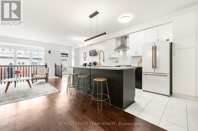 29186471/544-rioja-street/emerald-meadowstrailwest/ottawa/ontario/K2S0V8_10