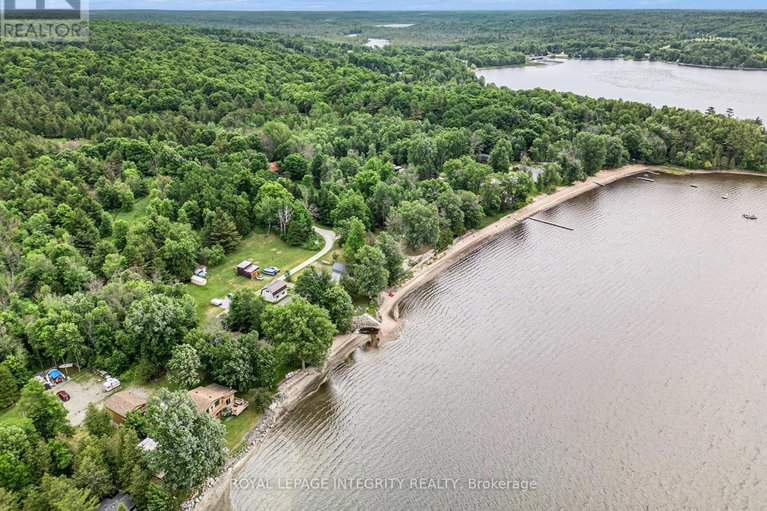 29541233/501-stewart-lane/lanark-highlands-dalhousie-twp/lanark-highlands/ontario/K0G1M0_25