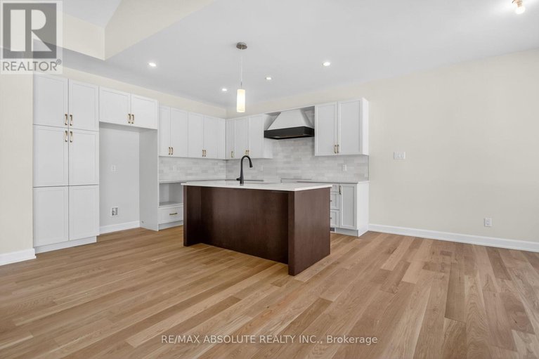 29285479/662-fisher-street/north-grenville-twp-kemptville-south/north-grenville/ontario/K0G1J0_14