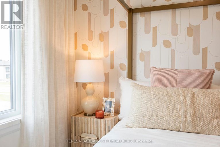 29176200/1063-acoustic-way/riverside-southgloucester-glen/ottawa/ontario/K4M0L6_11