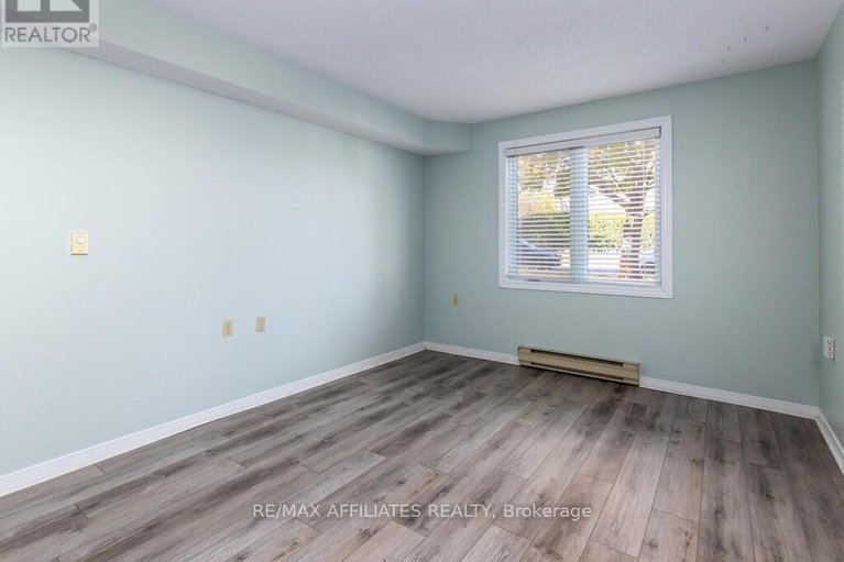 29059313/137-848-seyton-drive/westcliffe-estates/ottawa/ontario/K2H9G6_14