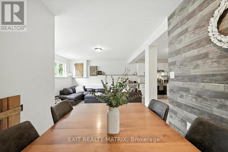 28692908/3333-white-spruce-street/osgoode/ottawa/ontario/K0A2W0_25