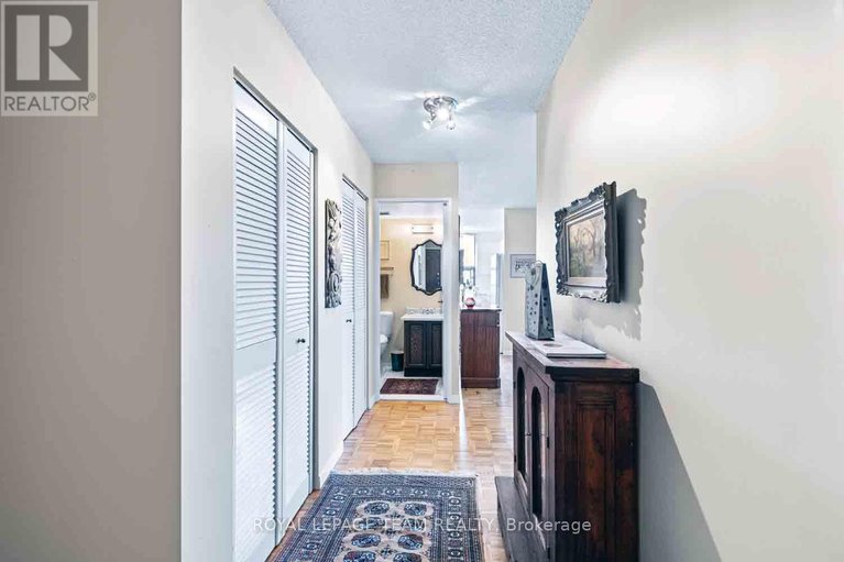 28499286/804-40-arthur-street/west-centre-town/ottawa/ontario/K1R7T5_6