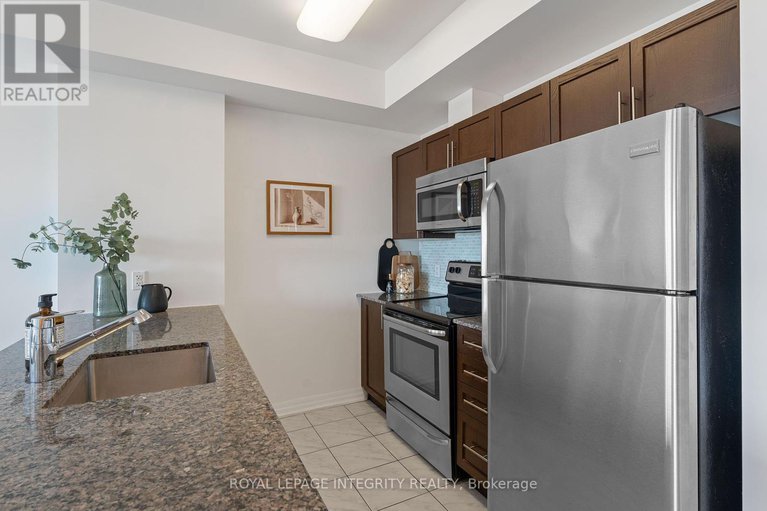 28973864/1208-90-landry-street/vanier/ottawa/ontario/K1L0A9_8