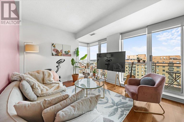 28984789/1108-134-york-street/lower-townbyward-market/ottawa/ontario/K1N1K8_13