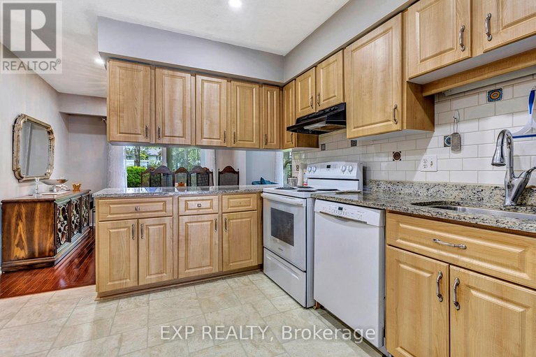 28498243/64-68-ramsgate-private/mooneys-bayriverside-park/ottawa/ontario/K1V8M4_7