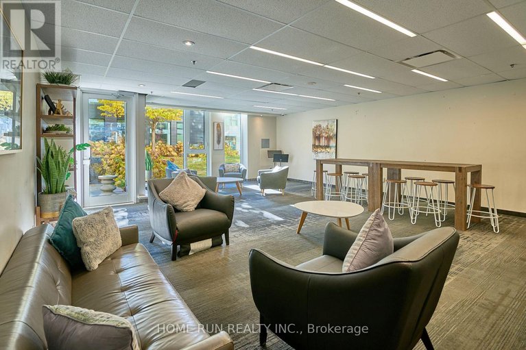 29046797/2703-40-nepean-street/ottawa-centre/ottawa/ontario/K2P0X5_33