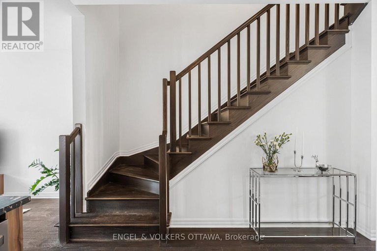 28296597/606-mikinak-road/cfb-rockcliffe-and-area/ottawa/ontario/K1K3X7_15