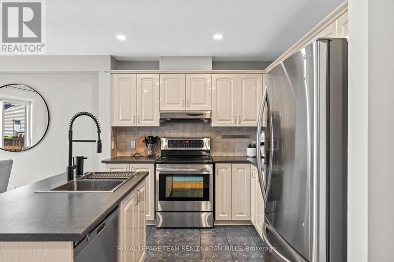 28805879/90-hathaway-drive/barrhaven-east/ottawa/ontario/K2G6S6_15