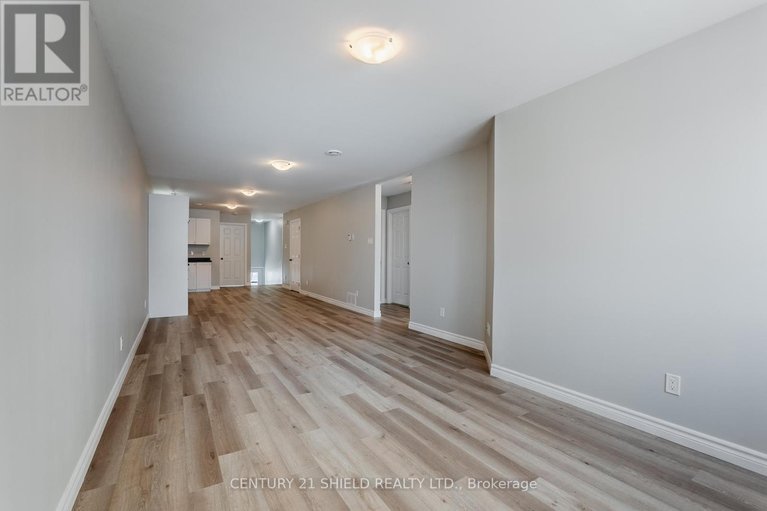 29635054/7-william-street/finch/north-stormont/ontario/K0C1K0_12