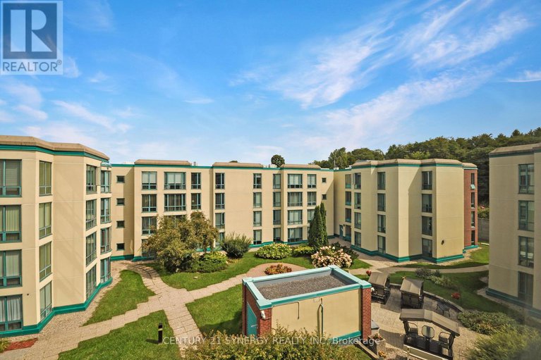 28944610/505-330-centrum-boulevard/bilberry-creekqueenswood-heights/ottawa/ontario/K1E3W2_28