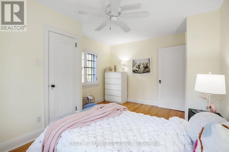 29049674/513-island-park-drive-s/ottawa-west/ottawa/ontario/K1Y0B4_24