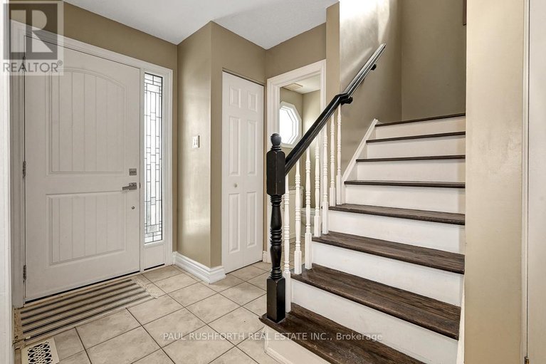 29467205/121-porcupine-trail/dunrobin-shores/ottawa/ontario/K0A1T0_3