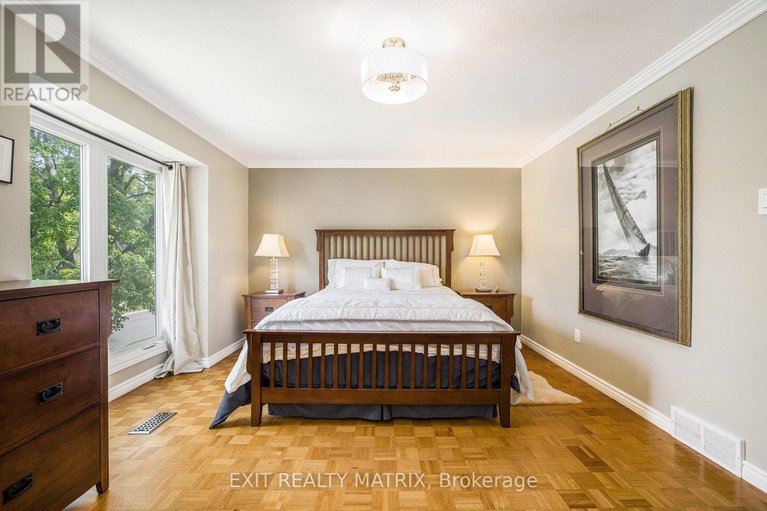 28740334/30-glen-park-drive/blackburn-hamlet-south/ottawa/ontario/K1B3Z2_26