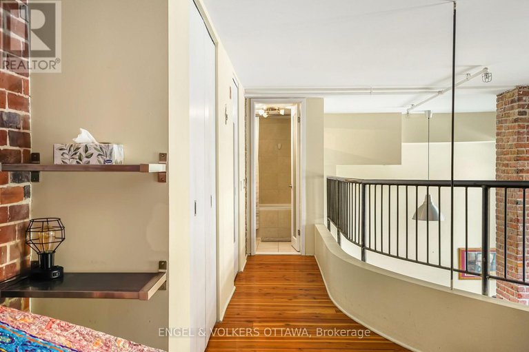 28696137/206-589-rideau-street/lower-town/ottawa/ontario/K1N6A1_32