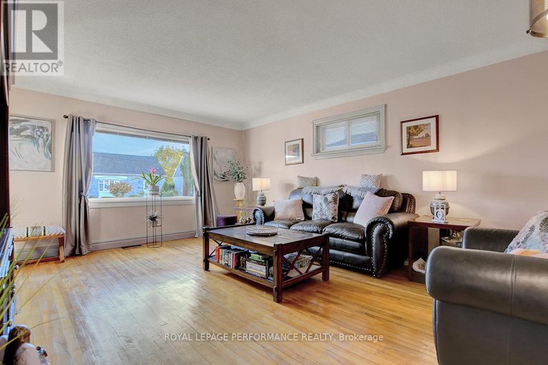 29040040/103-glynn-avenue/overbrook/ottawa/ontario/K1K1S7_6