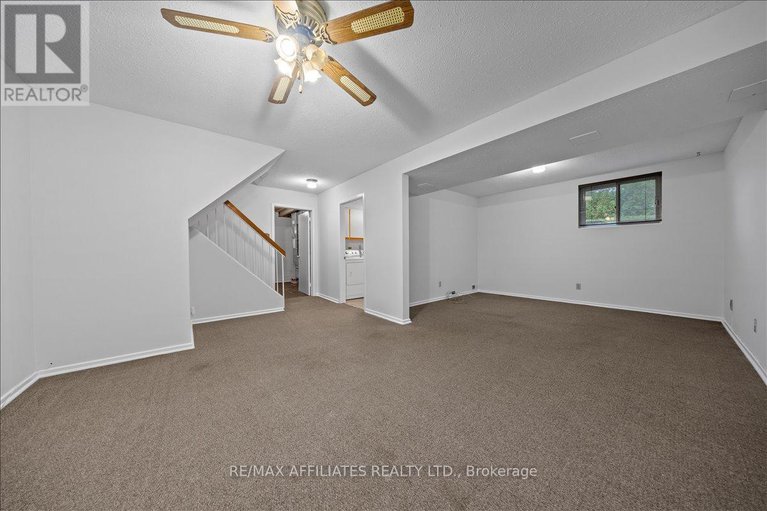28917185/1610-schouten-drive/bilberry-creekqueenswood-heights/ottawa/ontario/K1E2J4_30