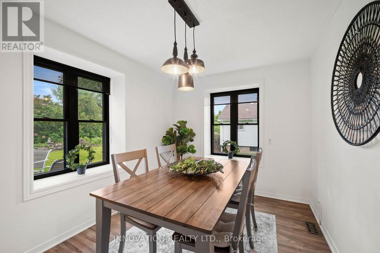 28570019/137-hillier-street/lanark-highlands-lanark-village/lanark-highlands/ontario/K0G1K0_14