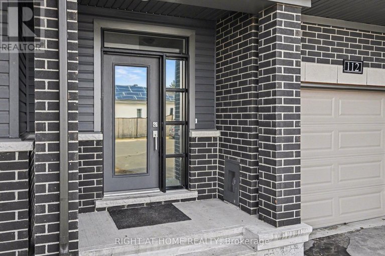 29650531/112-attwell-private/morgans-grantsouth-march/ottawa/ontario/K2K0H7_3