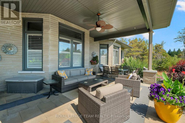 28970781/217-shamus-way/huntley-ward-south-west/ottawa/ontario/K0A1L0_40