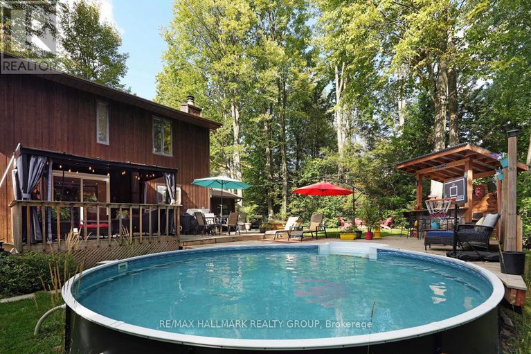 28857388/5498-edgewater-drive/manotick-east-to-manotick-station/ottawa/ontario/K4M1B4_37