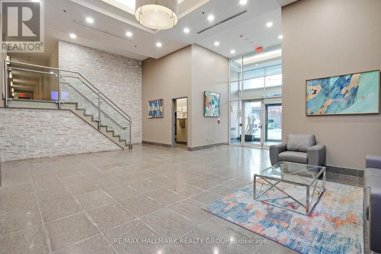 28987303/406-238-besserer-street/sandy-hill/ottawa/ontario/K1N6B1_3