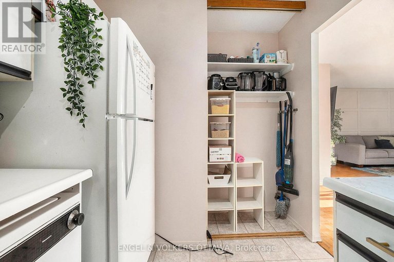 29567920/907-475-laurier-avenue-w/ottawa-centre/ottawa/ontario/K1R7X1_13