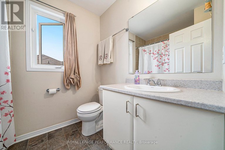 28760664/g-3721-riverbreeze-street/half-moon-bay/ottawa/ontario/K2J0T1_23