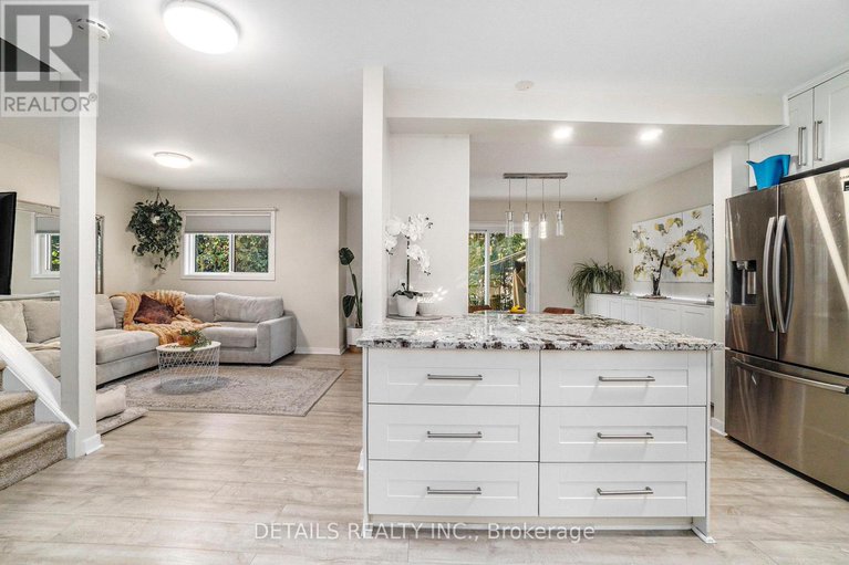 28954337/13-willowview-way/on-the-green/ottawa/ontario/K2J2P7_3